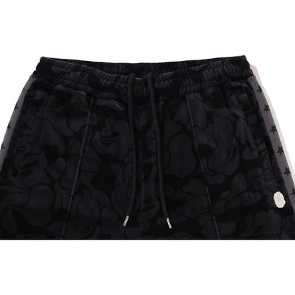 SOLID CAMO VELOUR METAL ONE POINT RELAXED FIT TRACK PANTS MENS