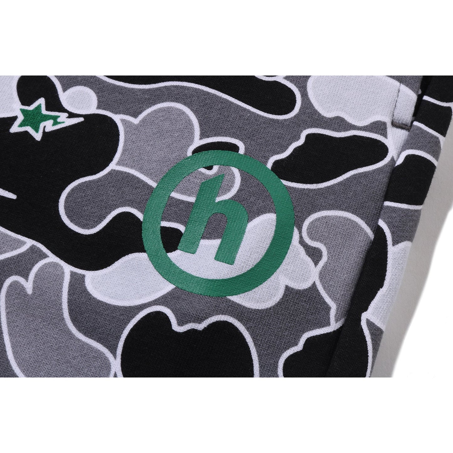 BAPE X HIDDEN STA CAMO SWEAT PANTS MENS